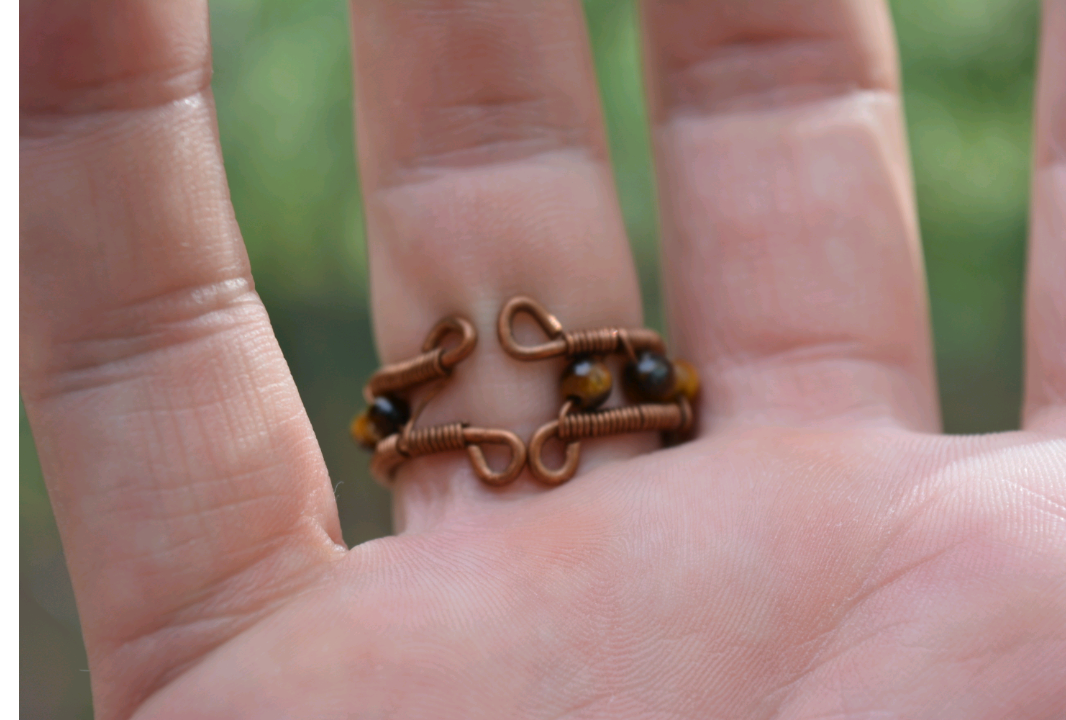Triangle Ring - Tiger's Eye - Adjustable - Unisex