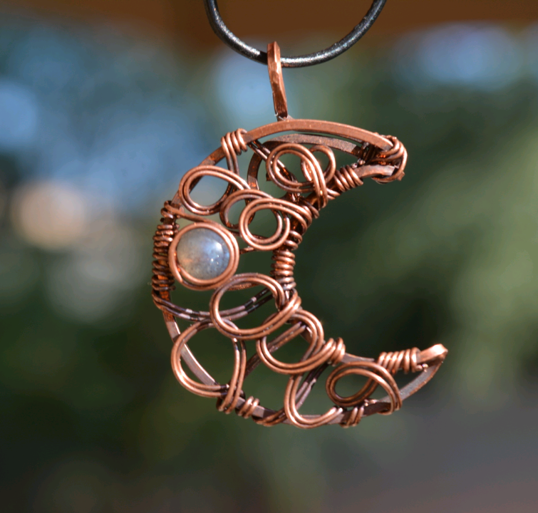 Bronwyn Copper Moon Pendant with Labradorite