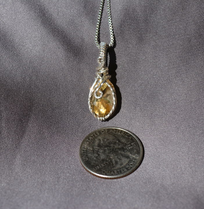 Citrine mini pendant