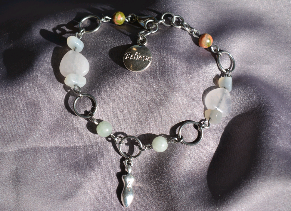 Fertility Goddess / Pineapple Bracelet